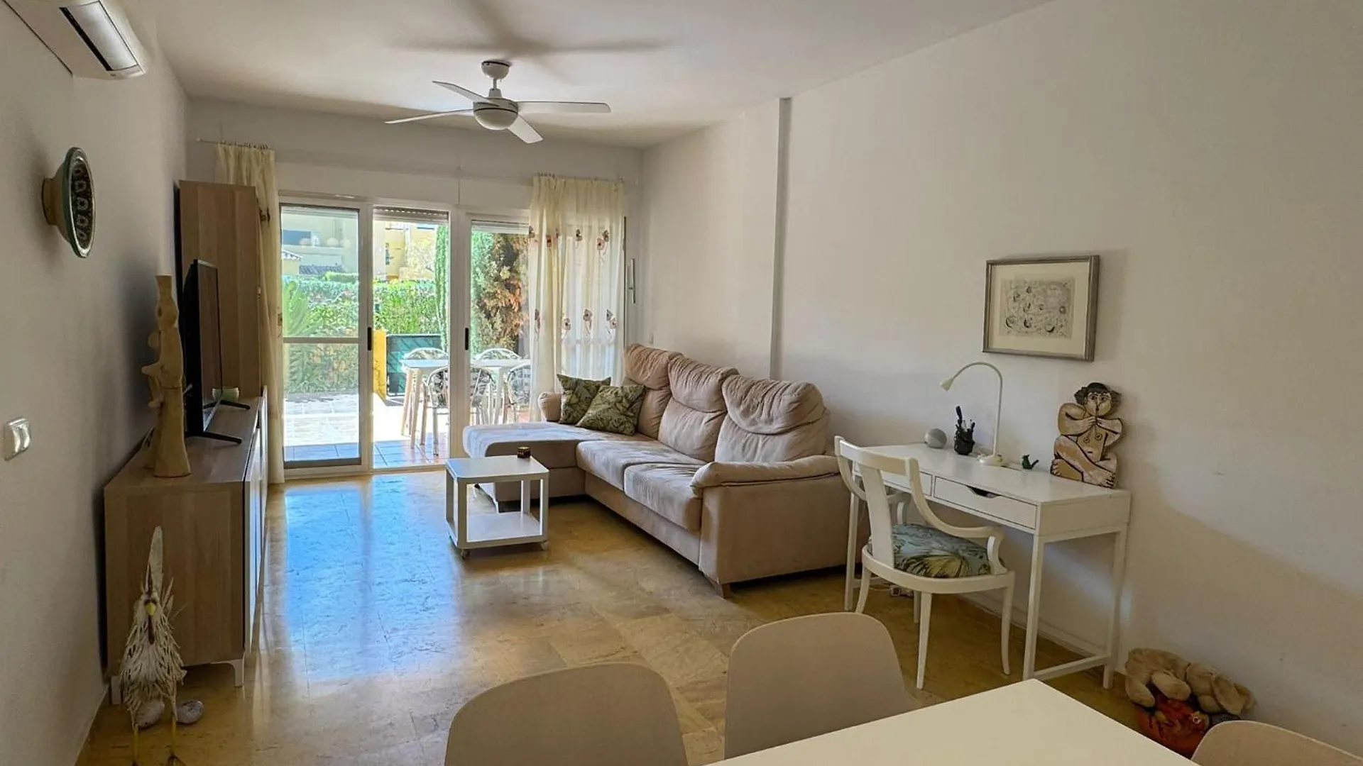 Apartamento Bajo El Faro De Puerto Rey - Vera Playa