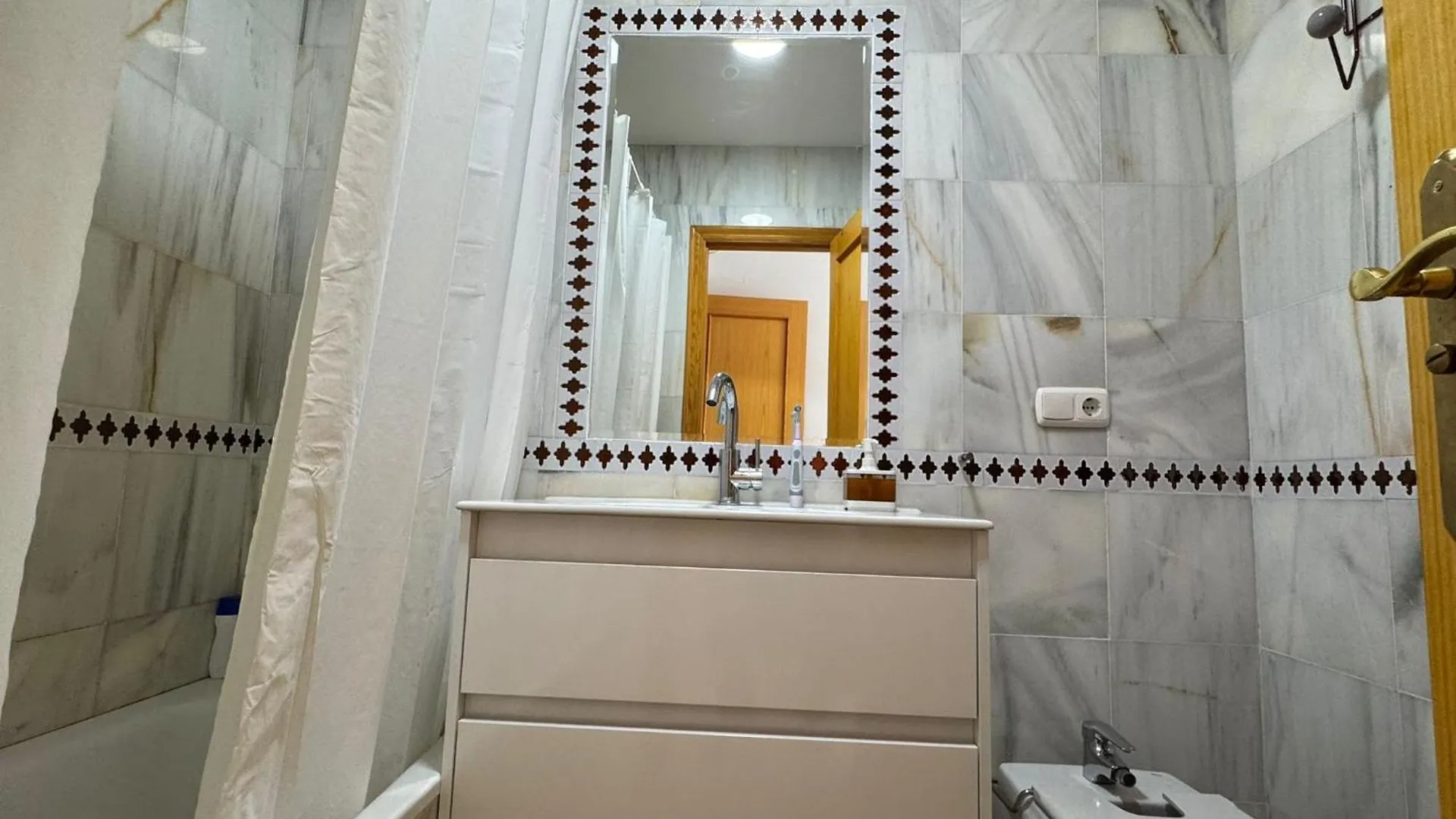 Bajo El Faro De Puerto Rey - Vera Playa Apartamento